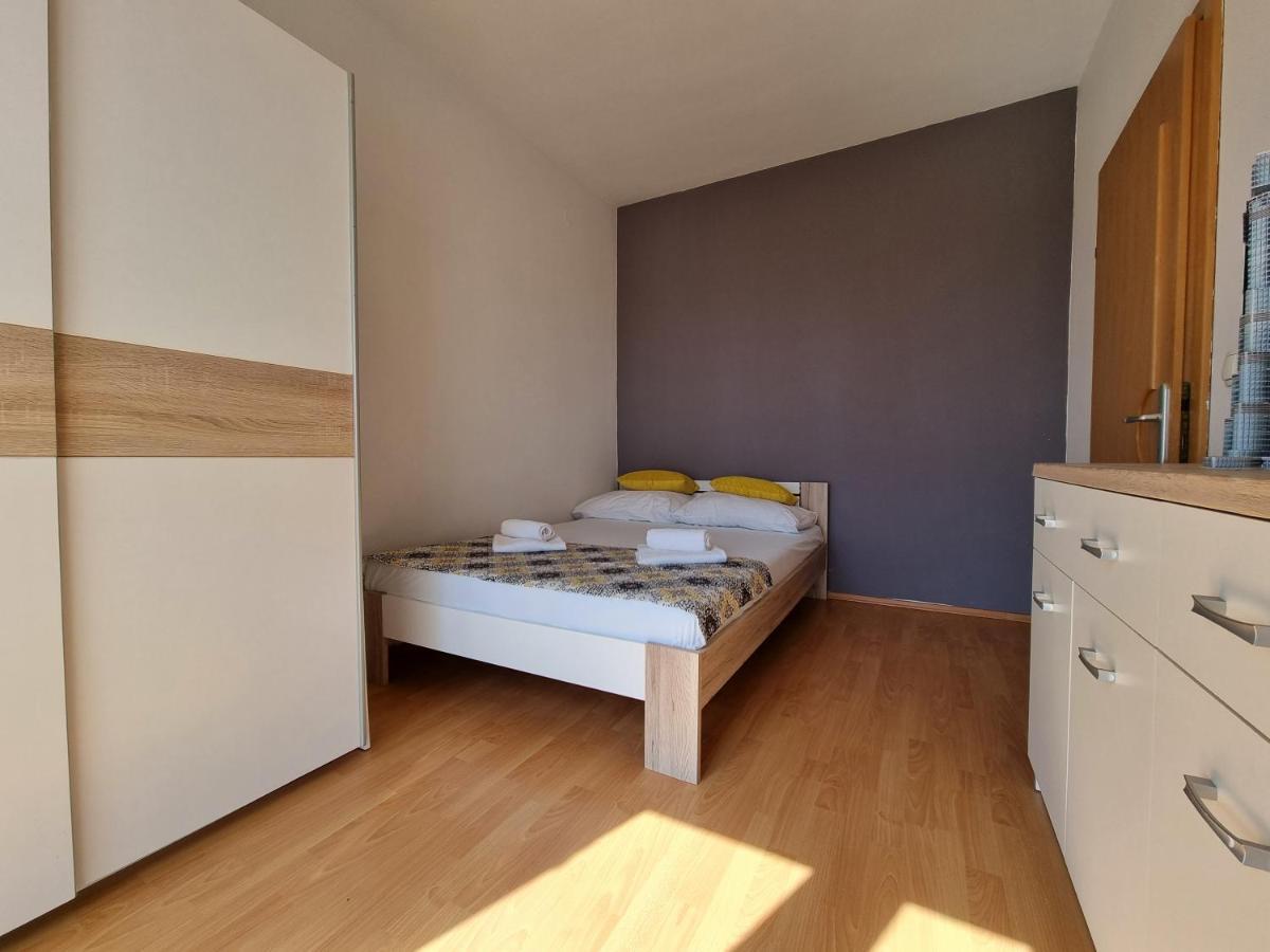 Apartment Wallot Новалья Экстерьер фото