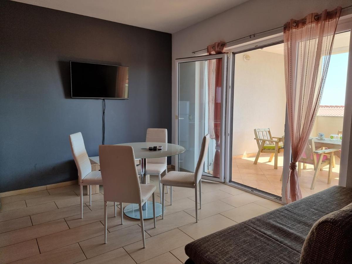 Apartment Wallot Новалья Экстерьер фото